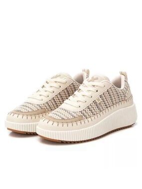 XTI Platform Sneakers, Women’s Size 6 Cream - Chunky Sole, Breathable - NWT